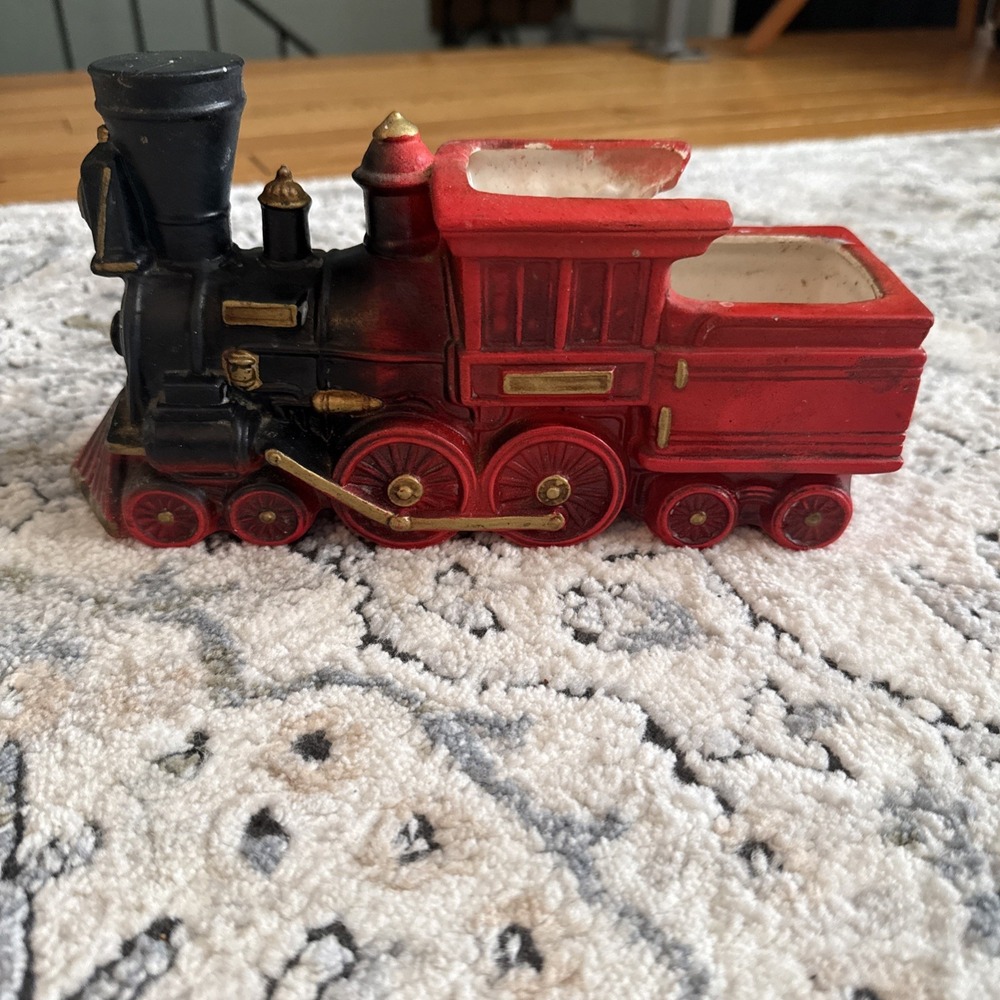 Train Planter Napco Steam Locomotive Napcoware #9083 Engine Red Vintage Japan
